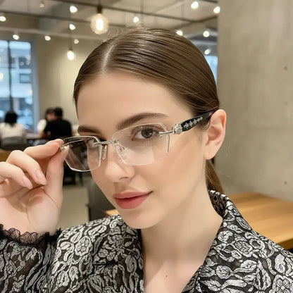 High-quality rimless glasses featuring a diamond-cut edge design—a versatile everyday accessory for men and women.